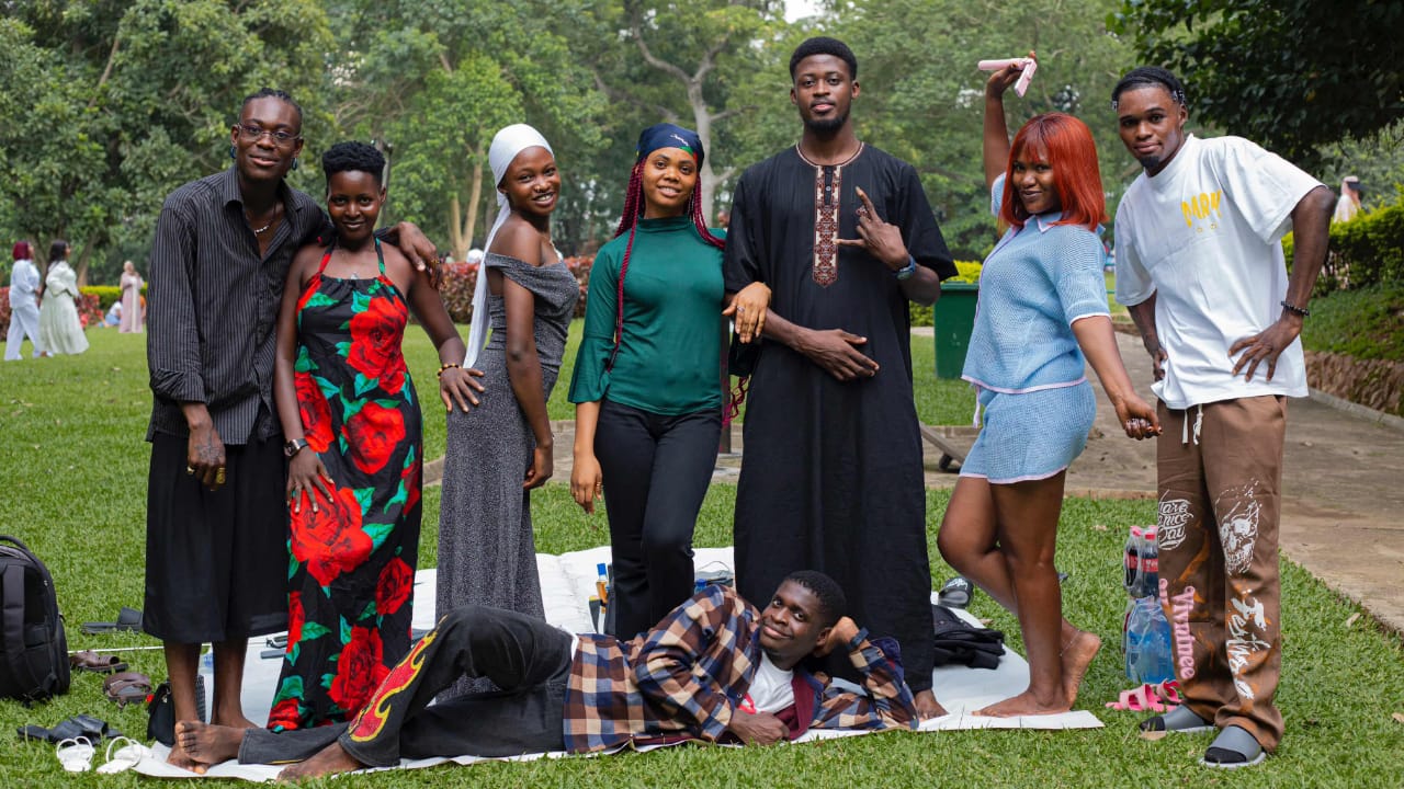Potluck picnic, picture 4
